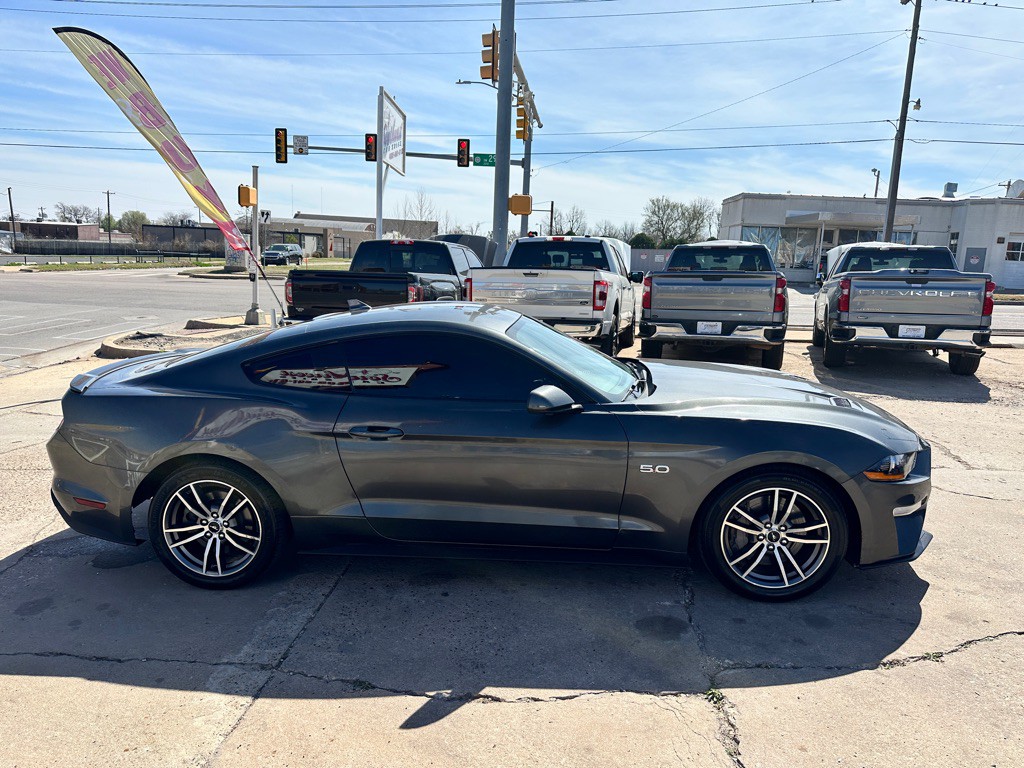 2020 Ford Mustang Image 4
