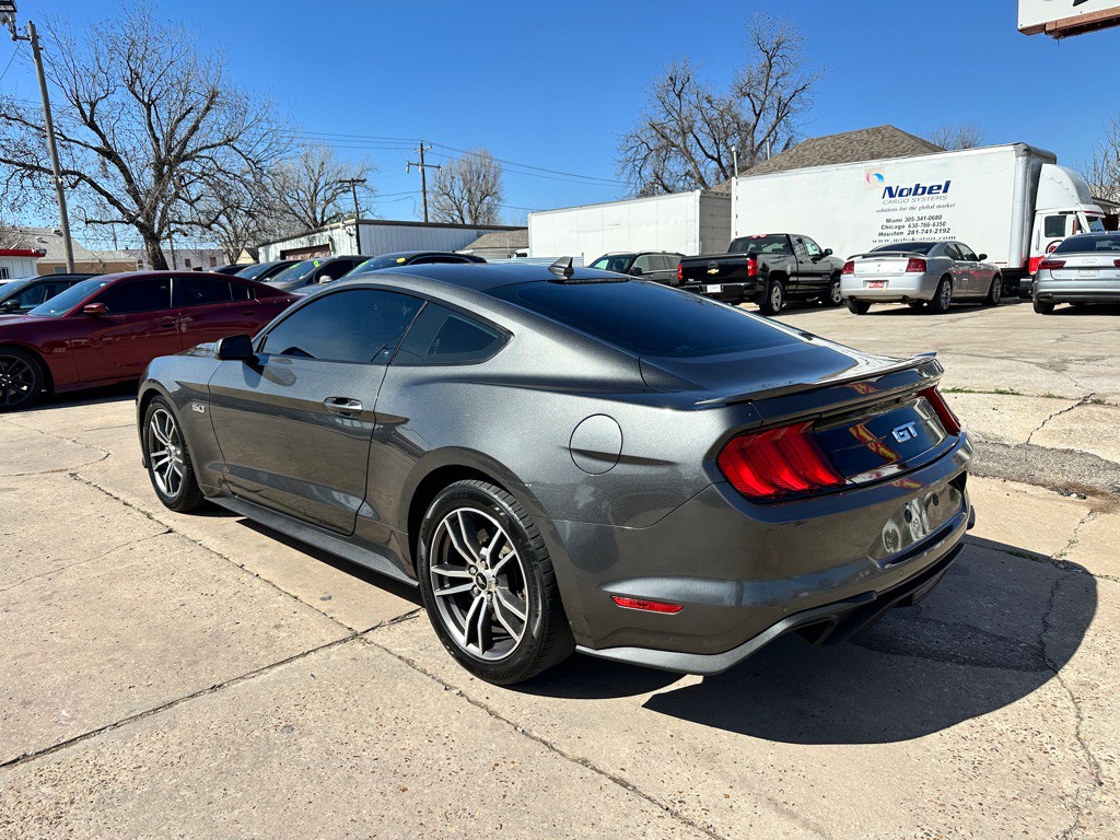 2020 Ford Mustang Image 6