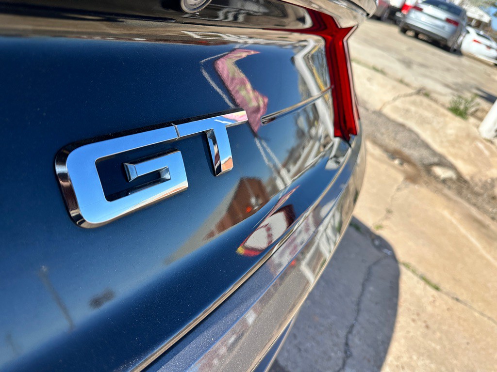 2020 Ford Mustang Image 12
