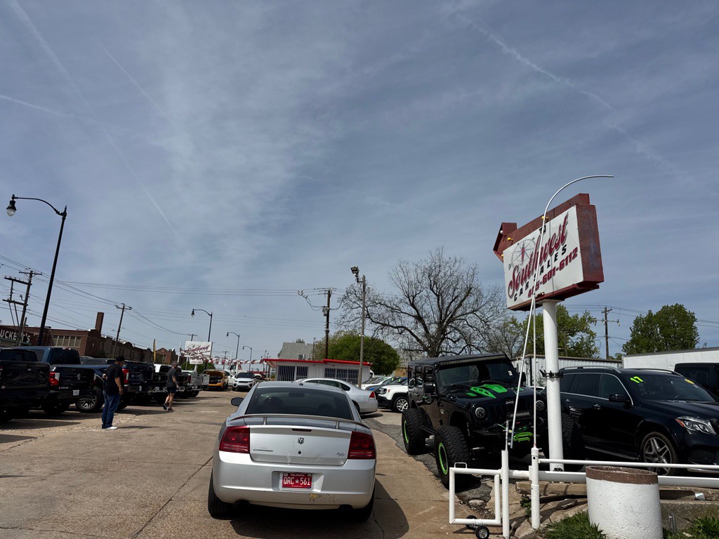 2007 Dodge Charger Image 4