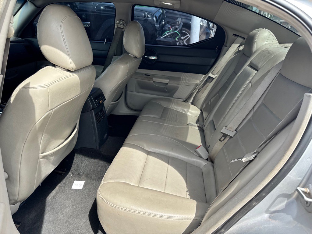 2007 Dodge Charger Image 6