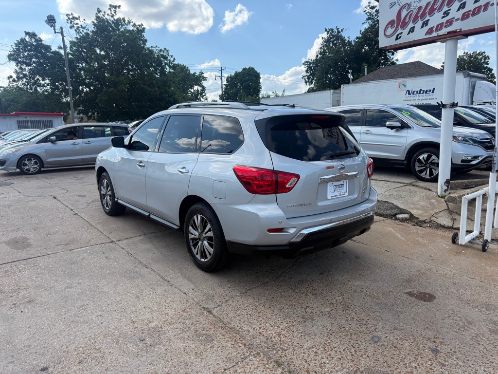2018 Nissan Pathfinder Image 7