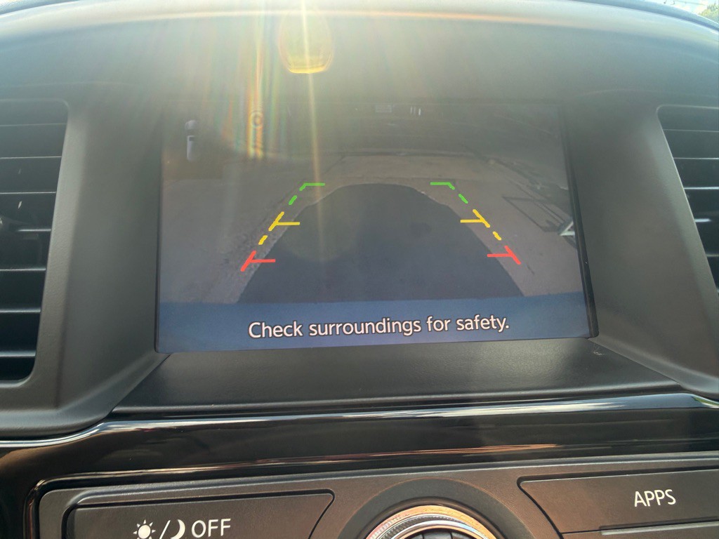 2018 Nissan Pathfinder Image 16