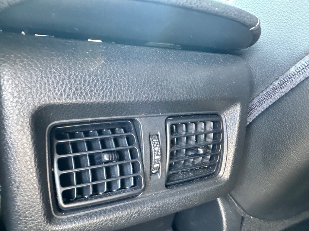 2023 Toyota Camry Image 17