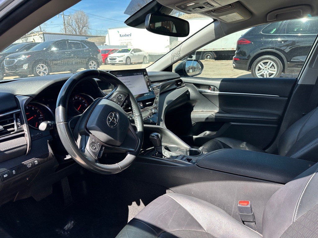 2023 Toyota Camry Image 19