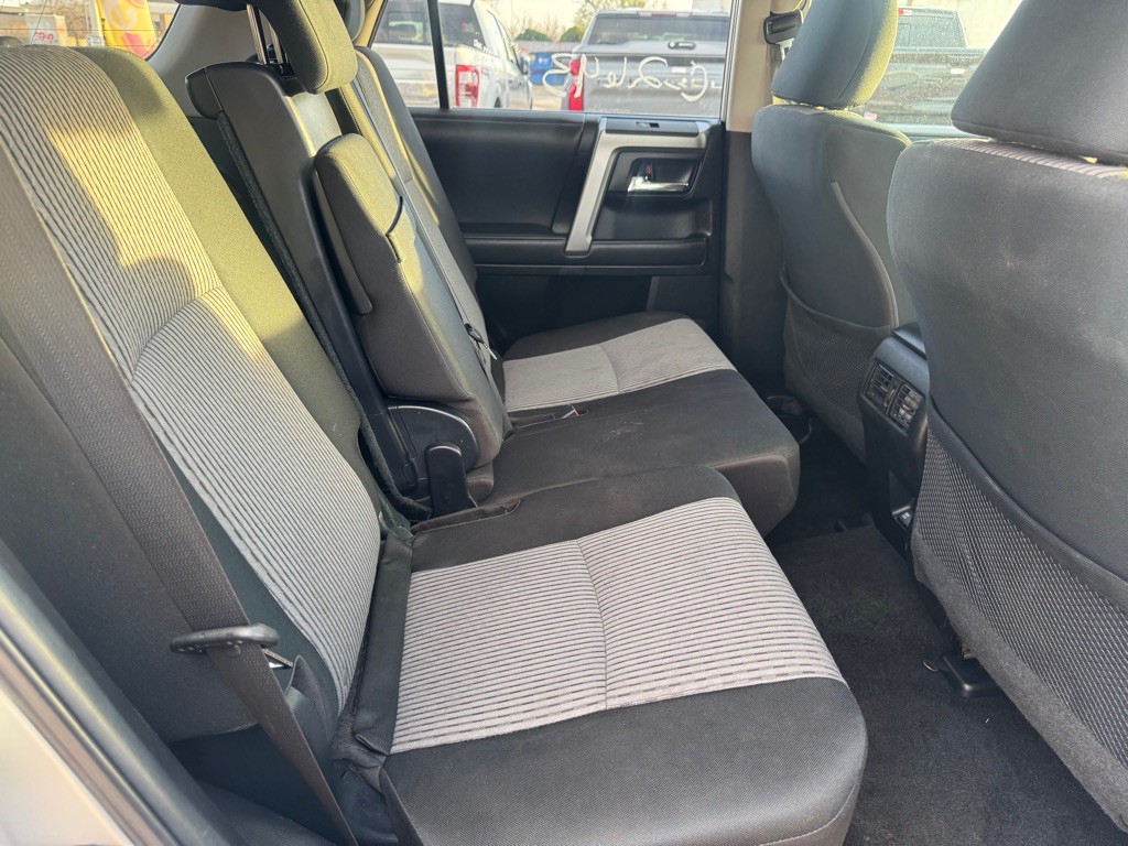 2021 Toyota 4Runner Image 7