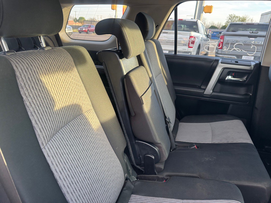 2021 Toyota 4Runner Image 8