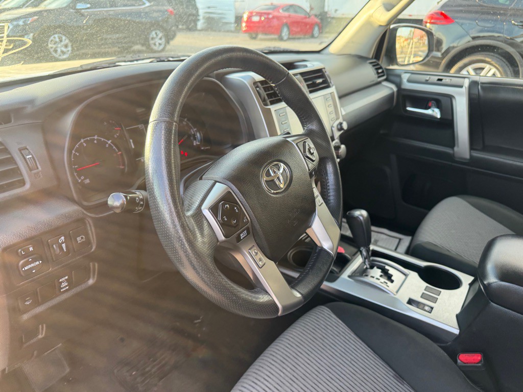 2021 Toyota 4Runner Image 14