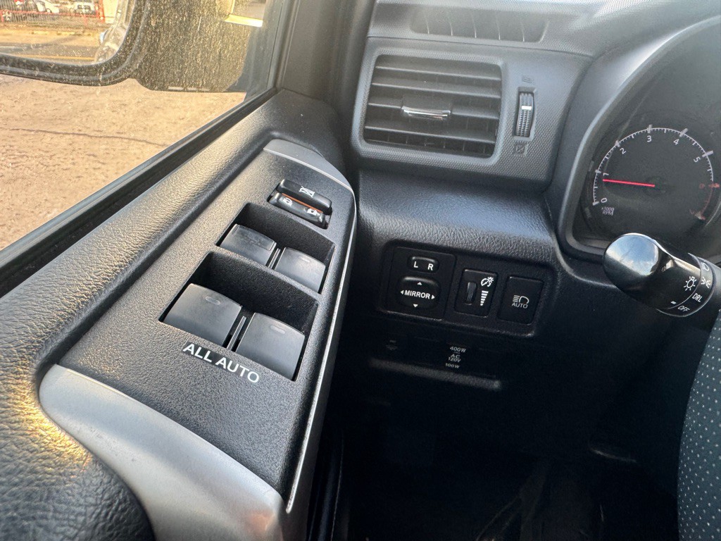 2021 Toyota 4Runner Image 19