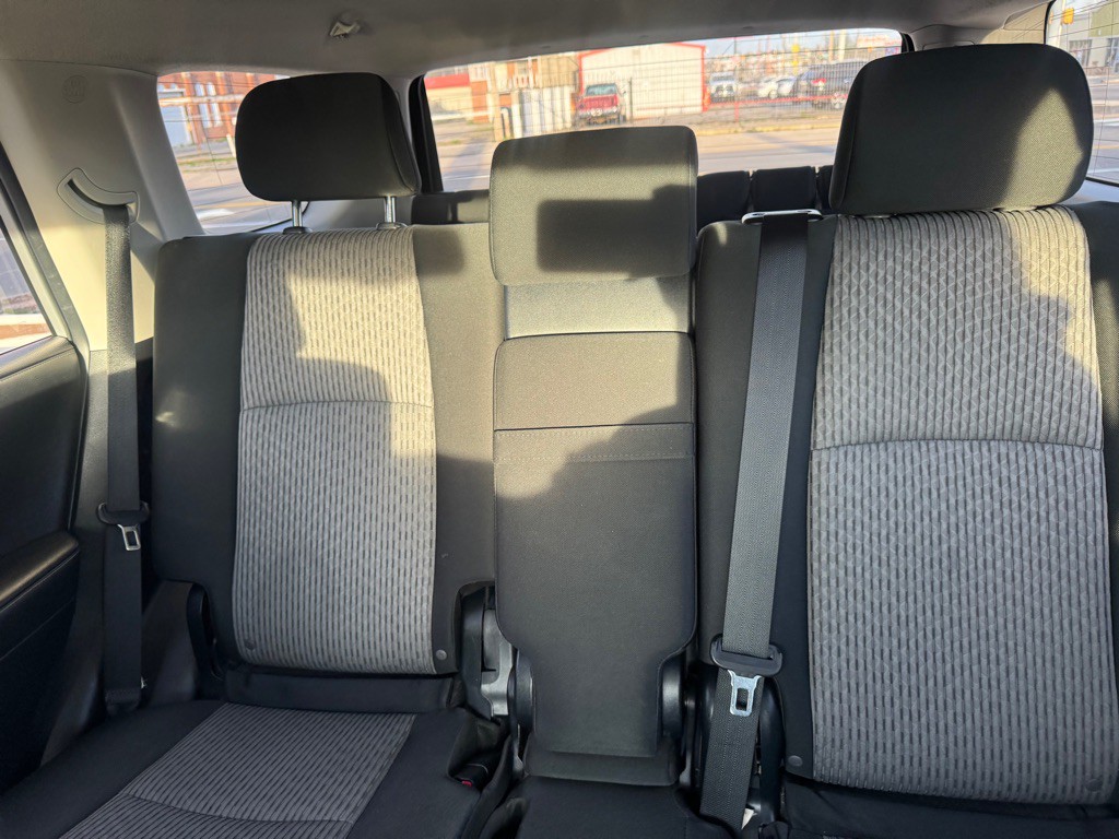 2021 Toyota 4Runner Image 23