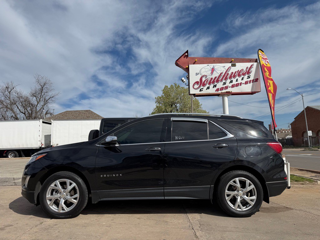 2020 Chevrolet Equinox Image 2