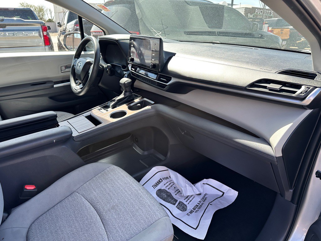 2022 Toyota Sienna Image 18