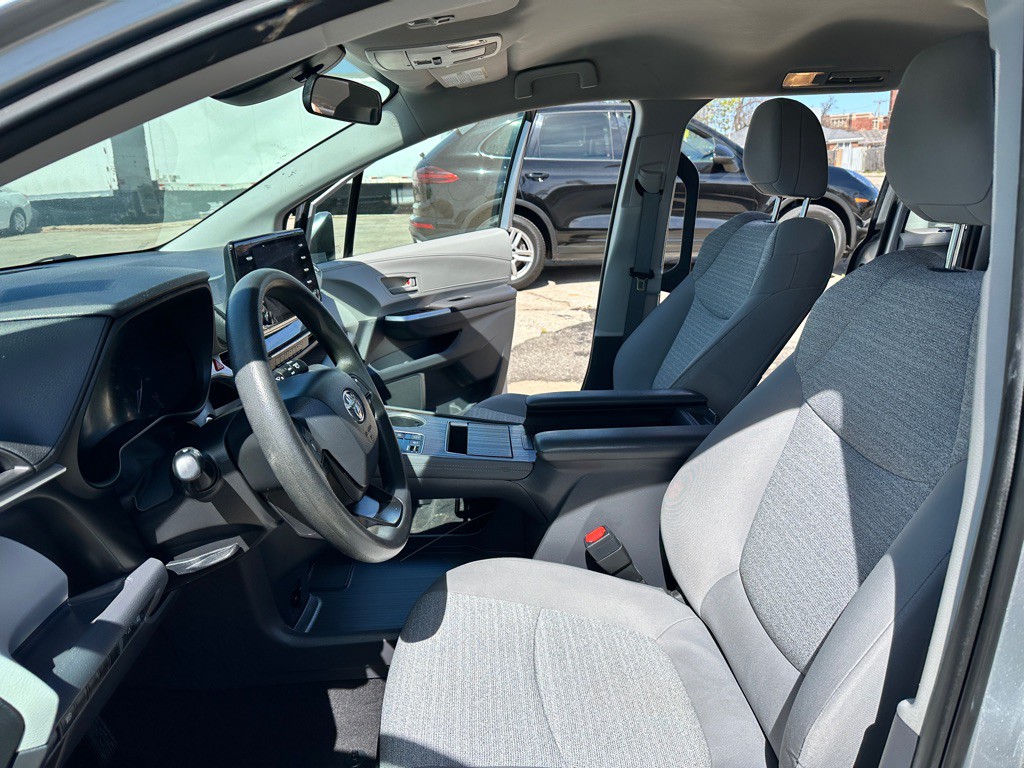 2022 Toyota Sienna Image 21
