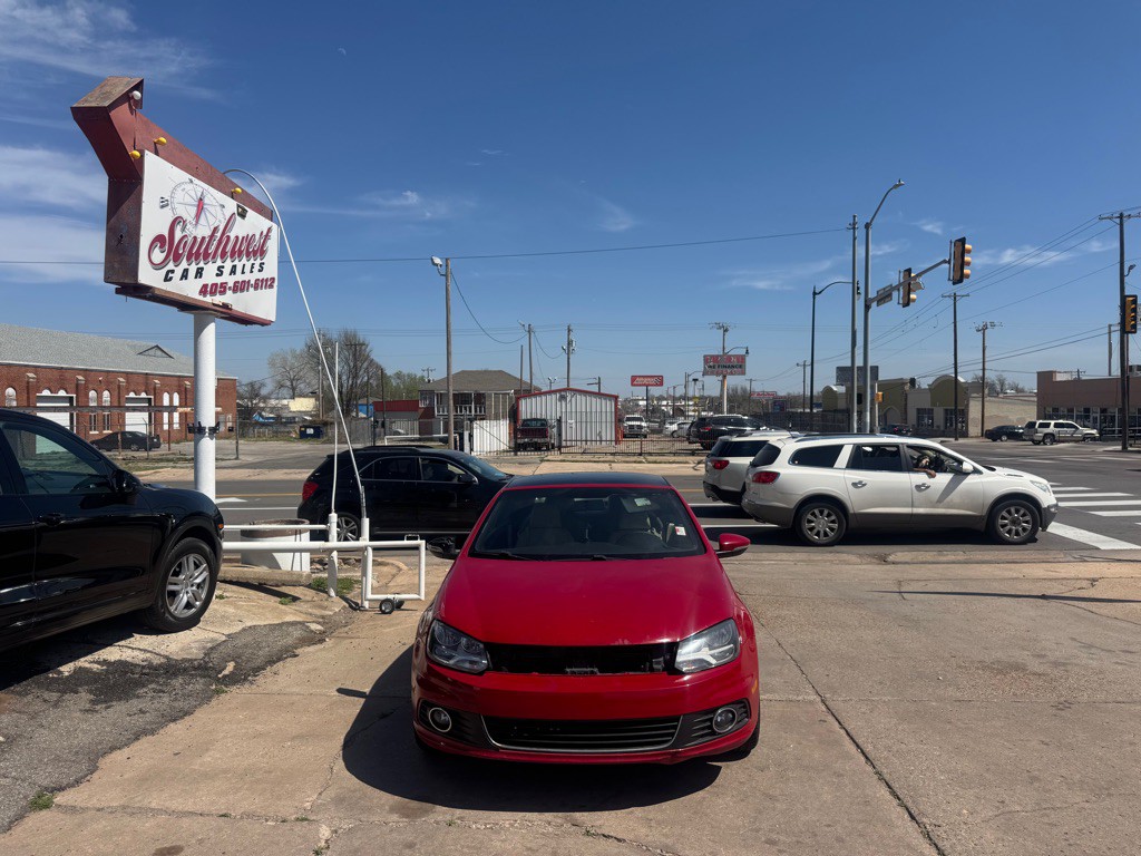 2012 Volkswagen Eos Image 2