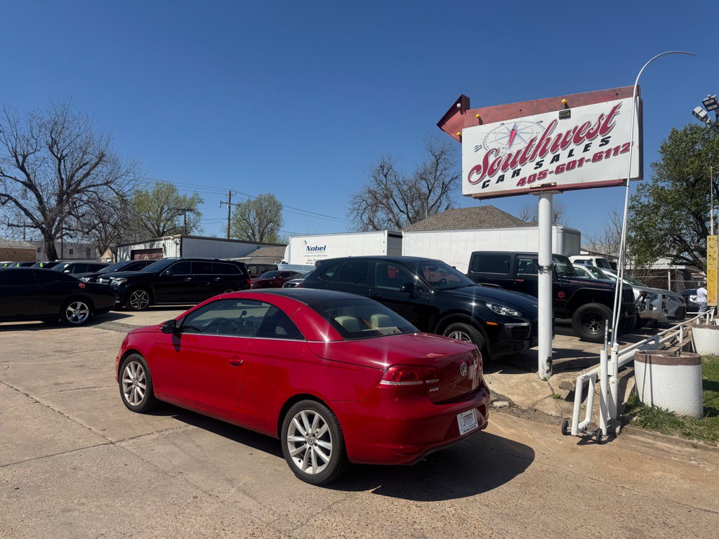 2012 Volkswagen Eos Image 4