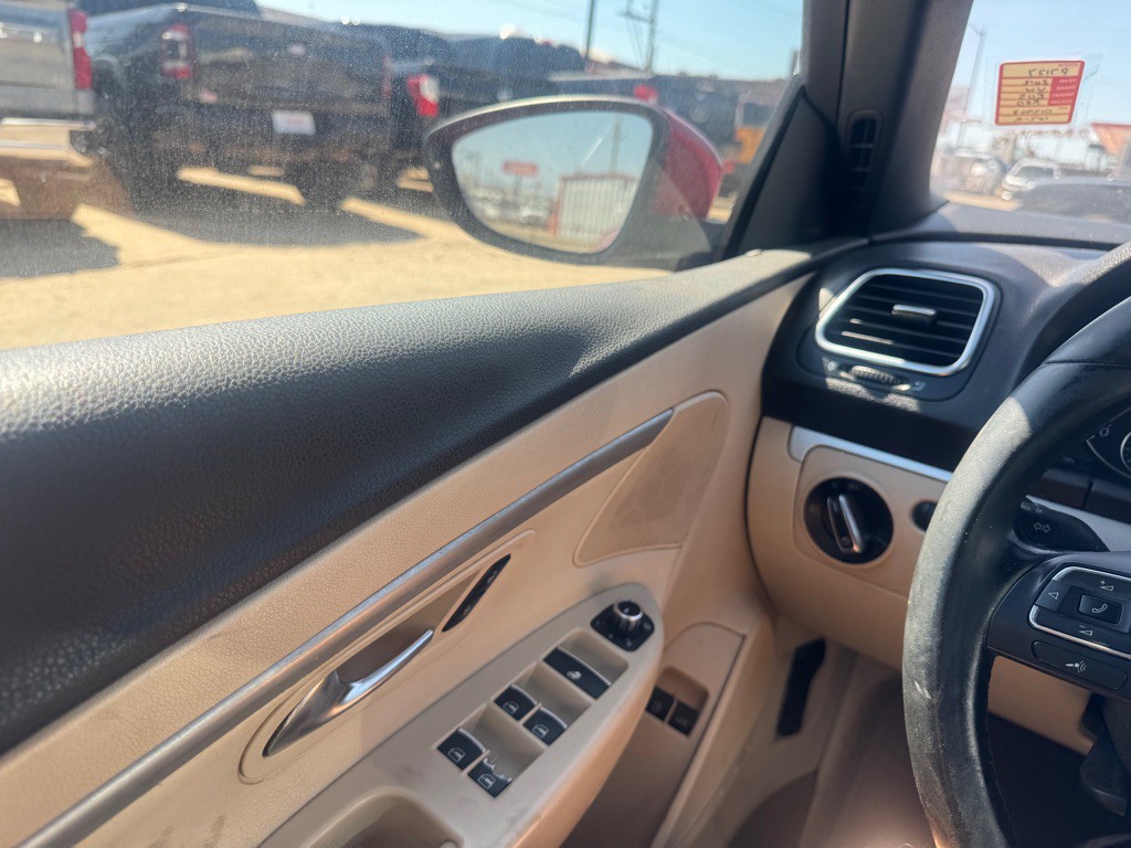 2012 Volkswagen Eos Image 16