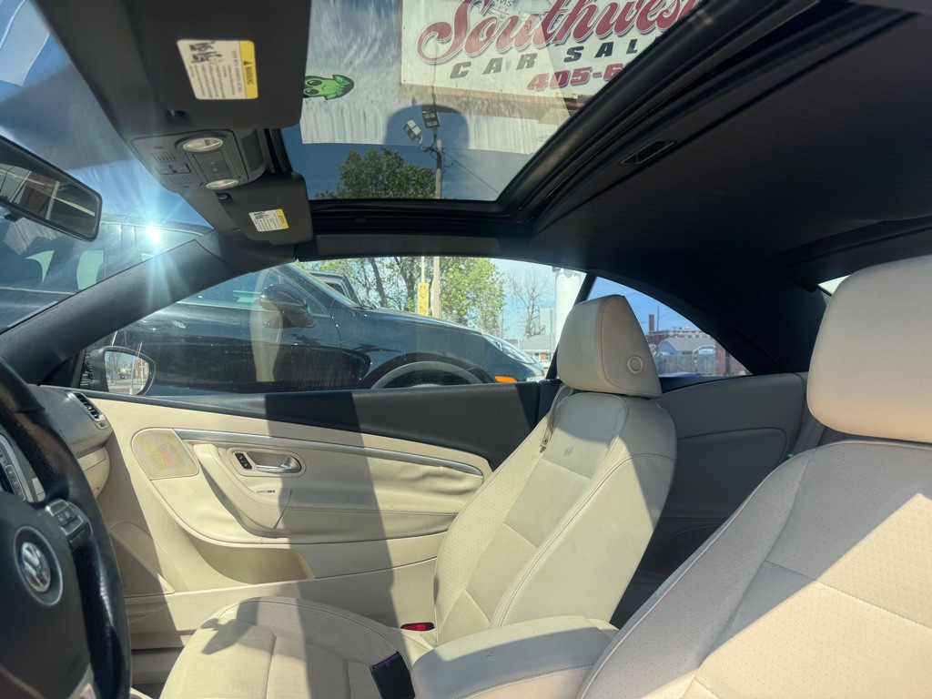 2012 Volkswagen Eos Image 17