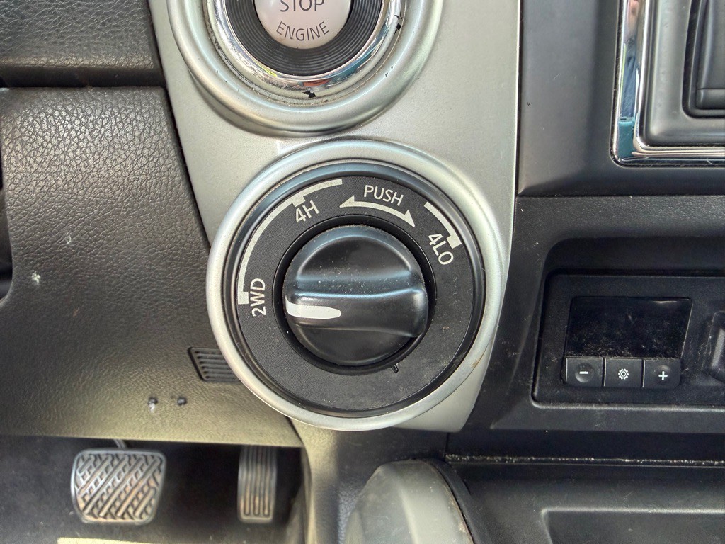 2016 Nissan Titan Image 11