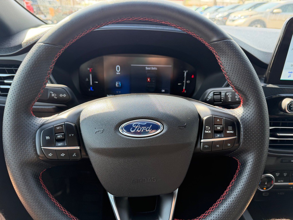 2025 Ford Escape Image 16