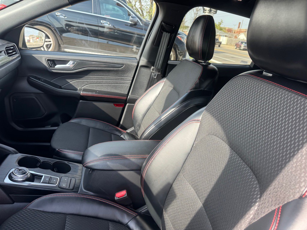2025 Ford Escape Image 26
