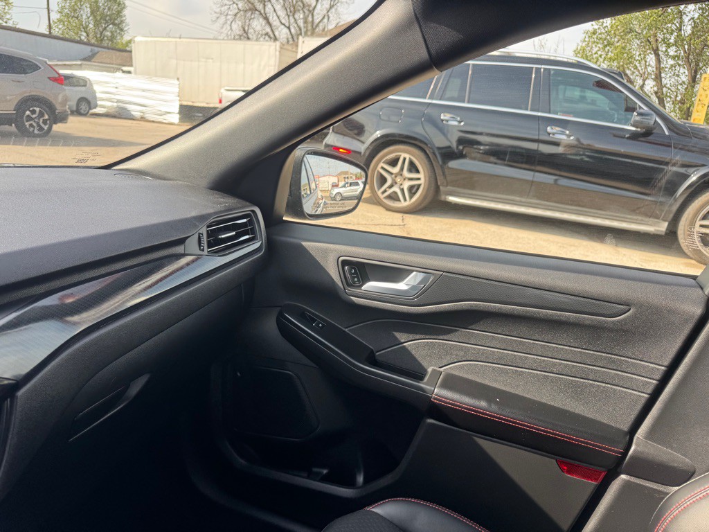 2025 Ford Escape Image 34