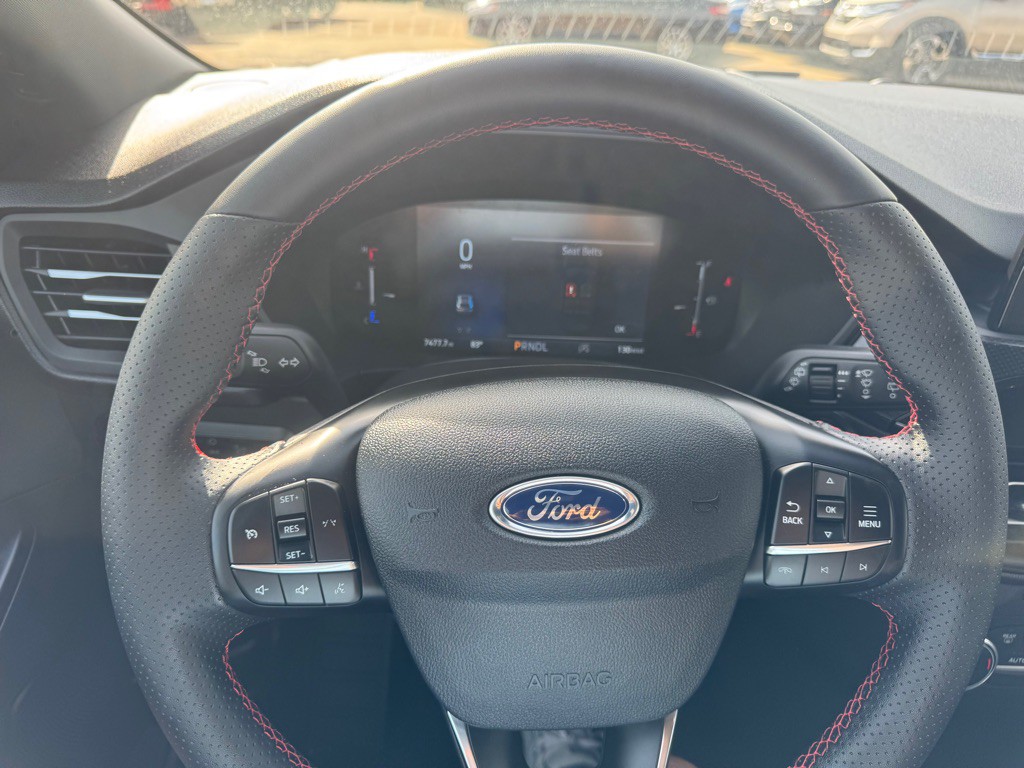 2025 Ford Escape Image 35