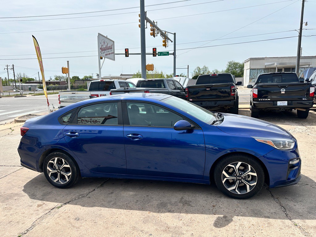 2019 Kia Forte Image 4