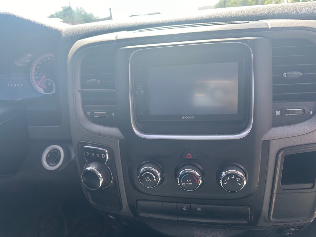 2017 RAM 1500 Image 9