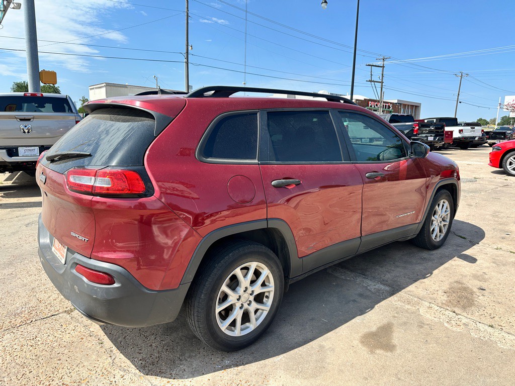 2016 Jeep Cherokee Image 5