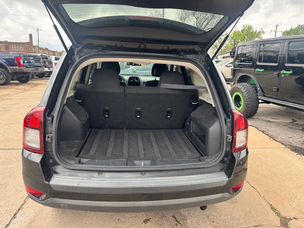 2016 Jeep Compass Image 6