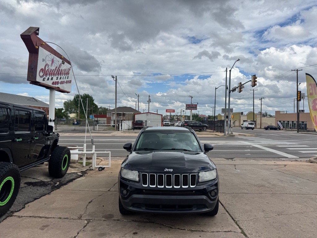 2016 Jeep Compass Image 2