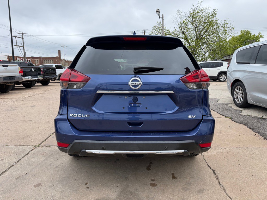 2019 Nissan Rogue Image 4