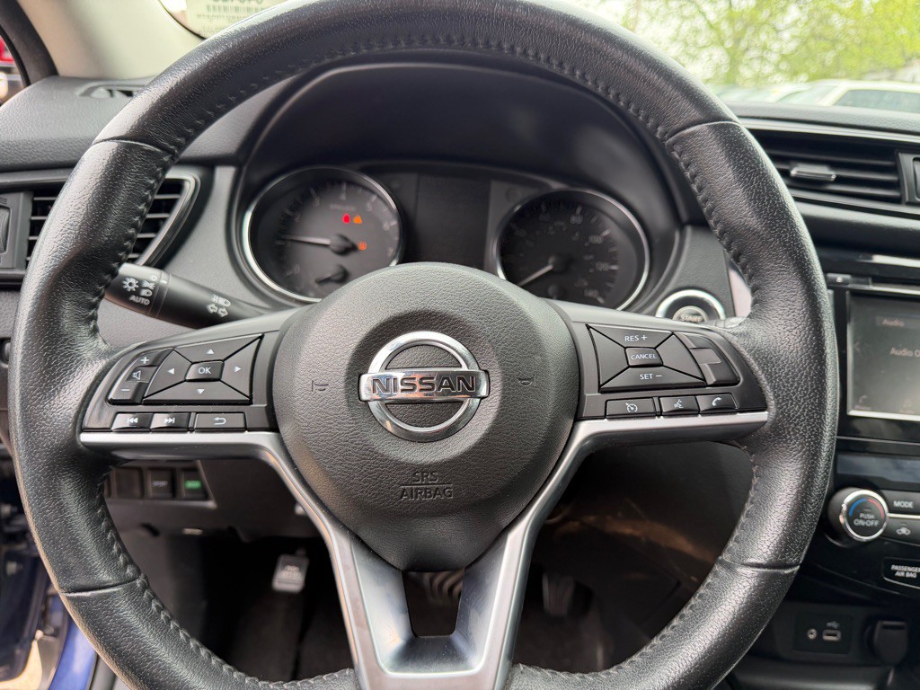 2019 Nissan Rogue Image 10