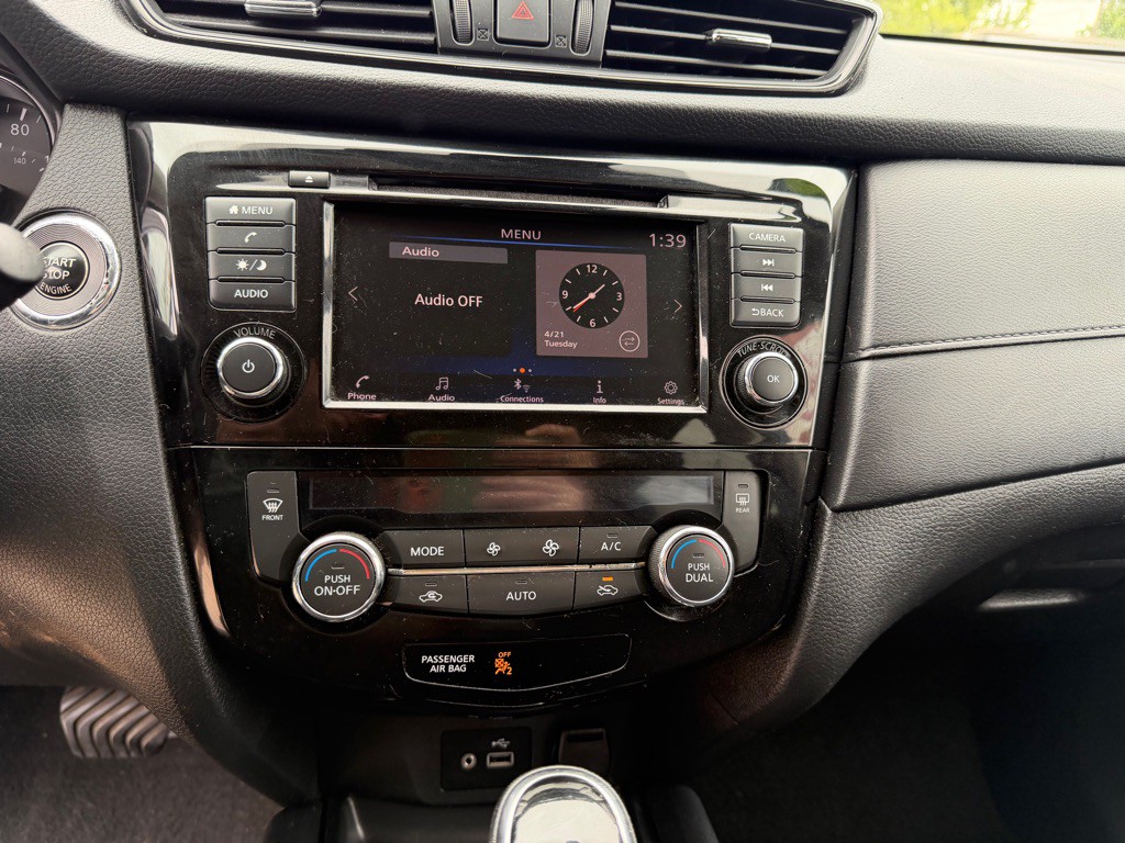 2019 Nissan Rogue Image 11