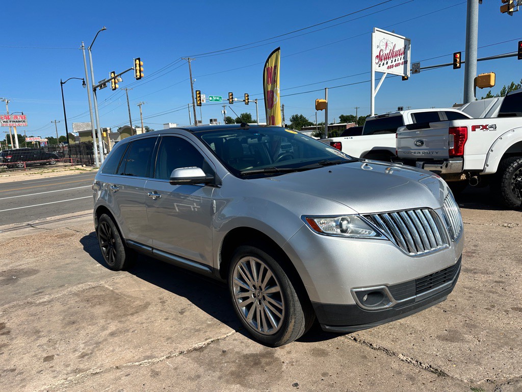 2013 Lincoln MKX Image 3