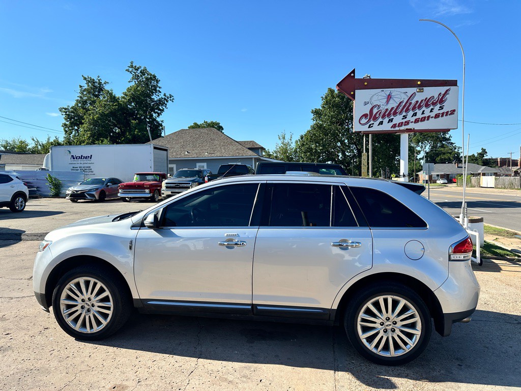 2013 Lincoln MKX Image 8