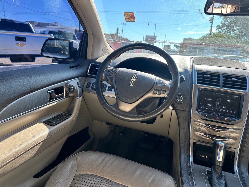 2013 Lincoln MKX Image 12