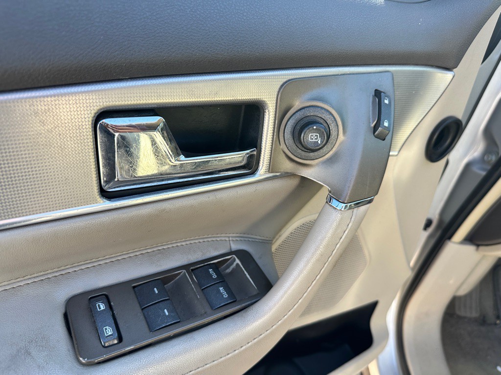 2013 Lincoln MKX Image 17