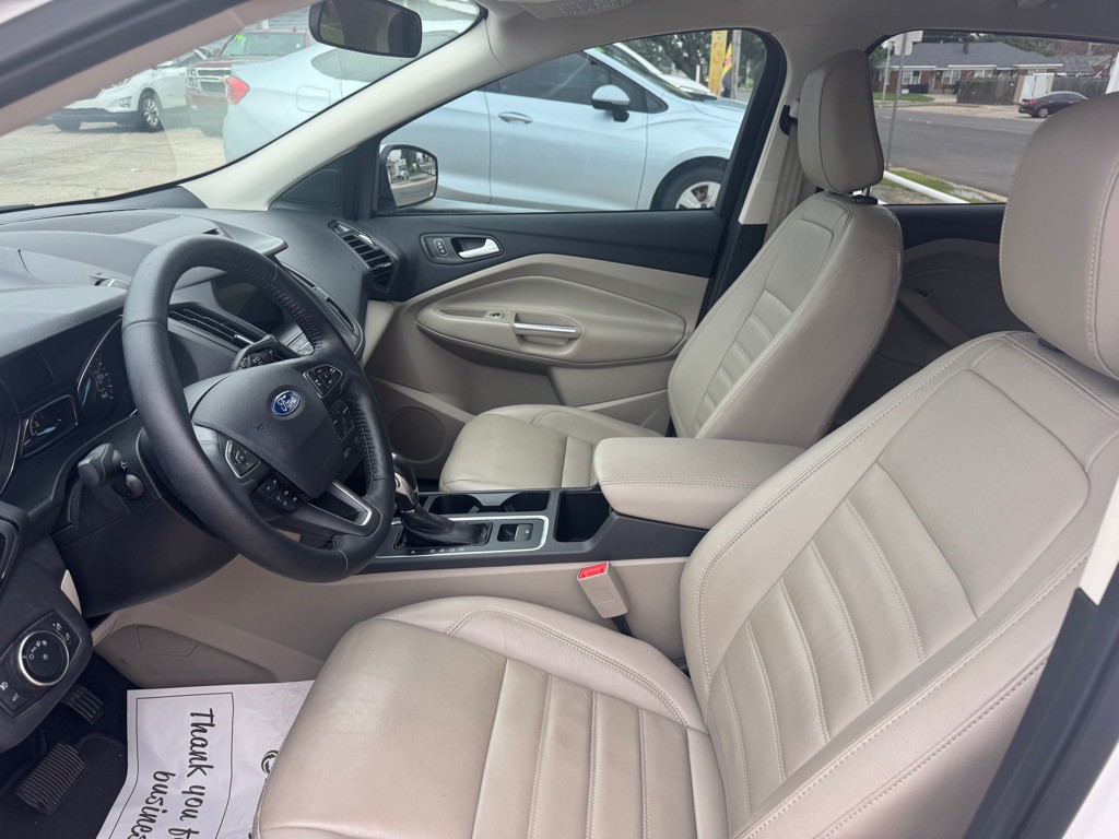 2018 Ford Escape Image 9