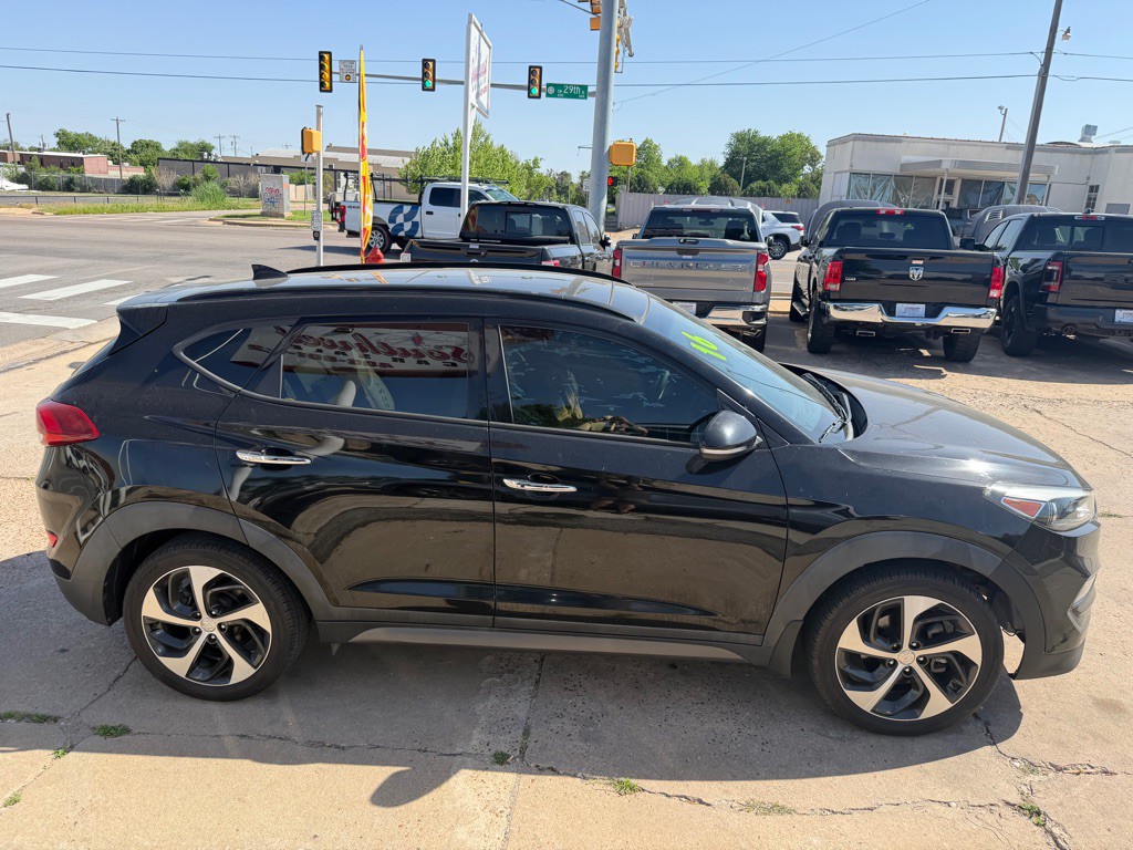 2016 Hyundai Tucson Image 7