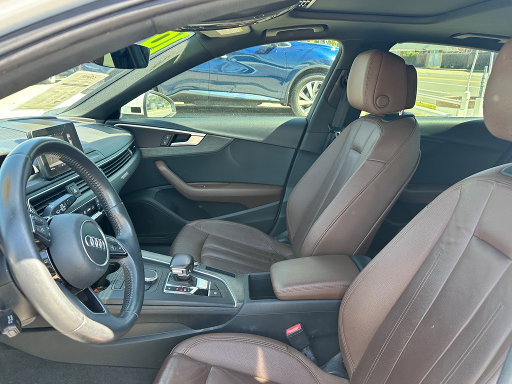 2019 Audi A4 Image 15