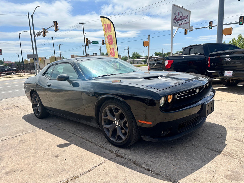 2018 Dodge Challenger Image 3
