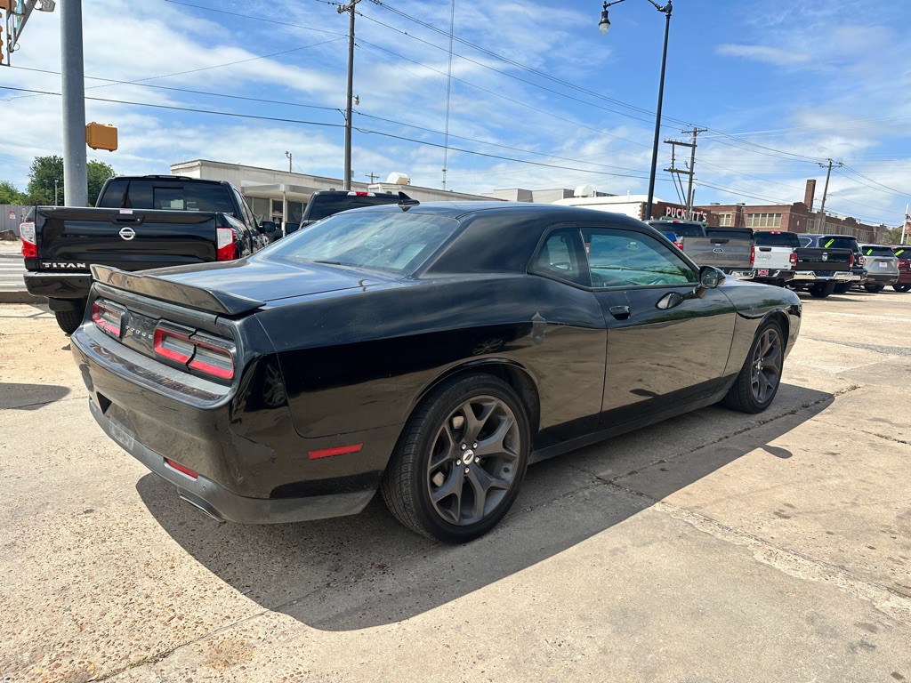 2018 Dodge Challenger Image 5