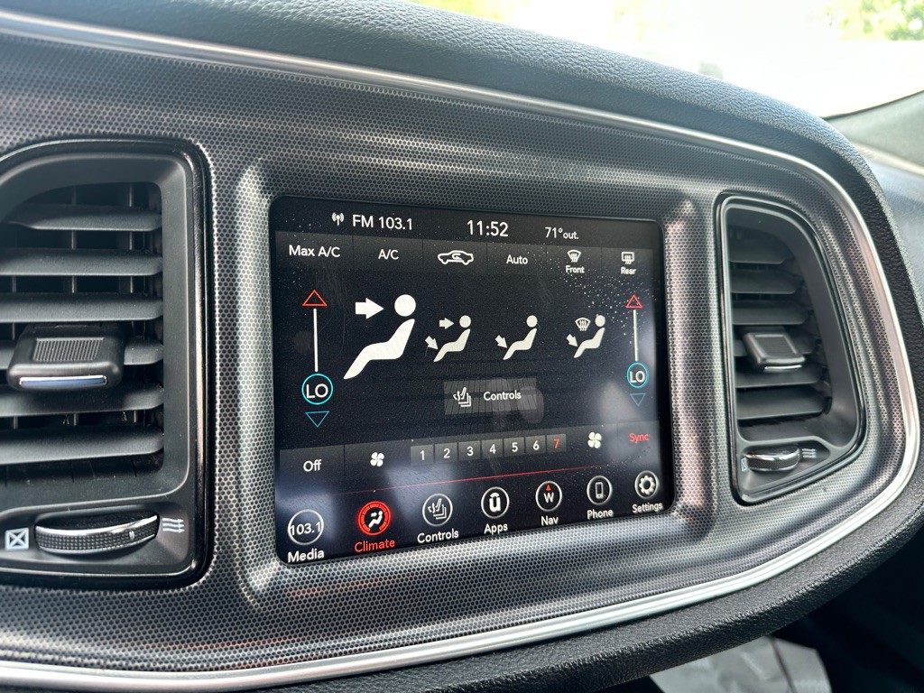 2018 Dodge Challenger Image 14