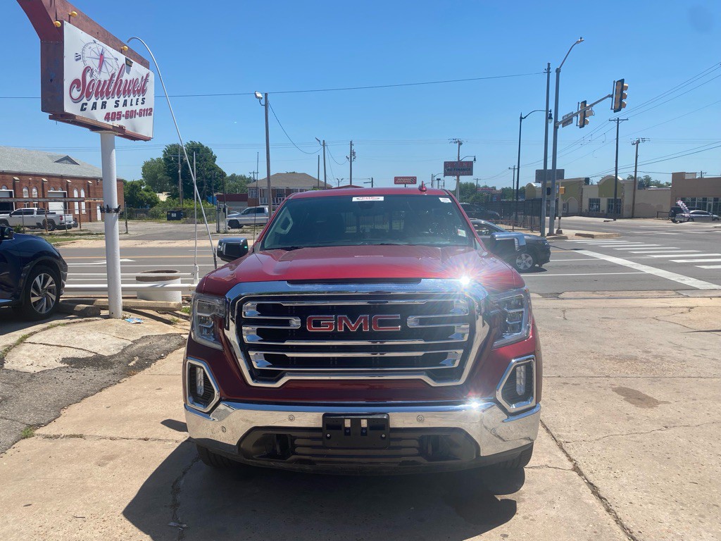 2020 GMC Sierra Image 2