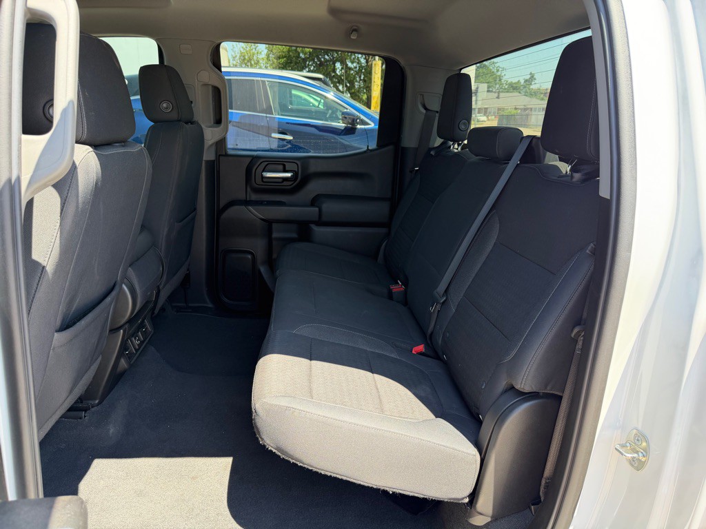 2019 Chevrolet Silverado 1500 Image 11