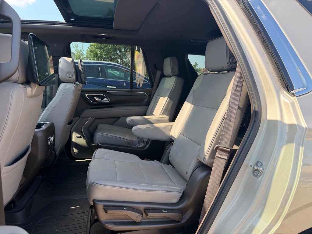 2021 GMC Yukon Image 9