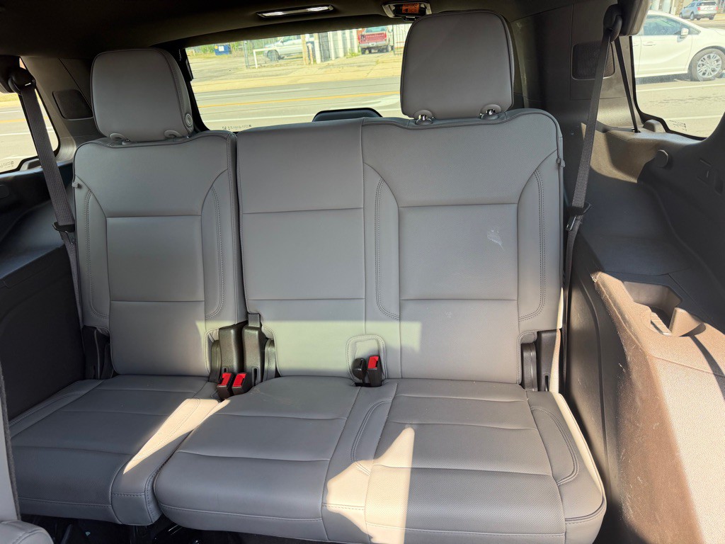 2021 GMC Yukon Image 13