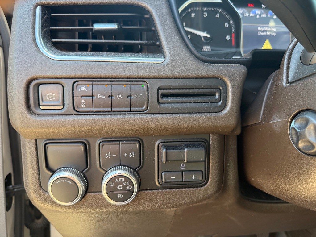 2021 GMC Yukon Image 20