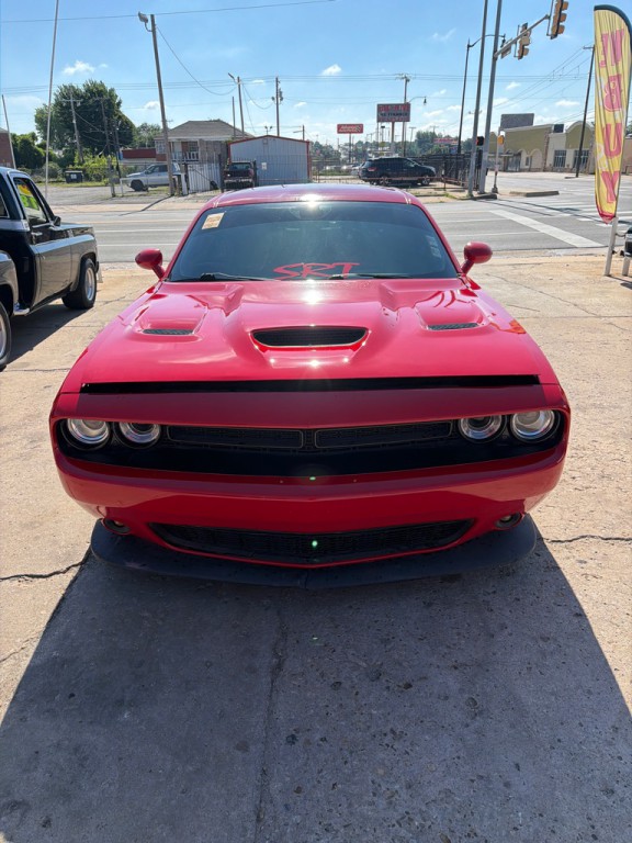 2016 Dodge Challenger Image 1
